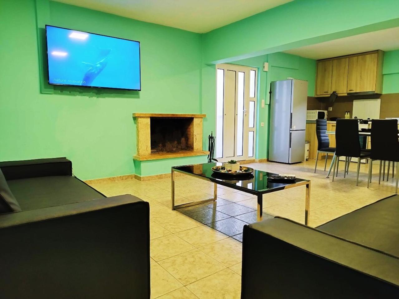 Sleepili Apartment Vrisai ภายนอก รูปภาพ